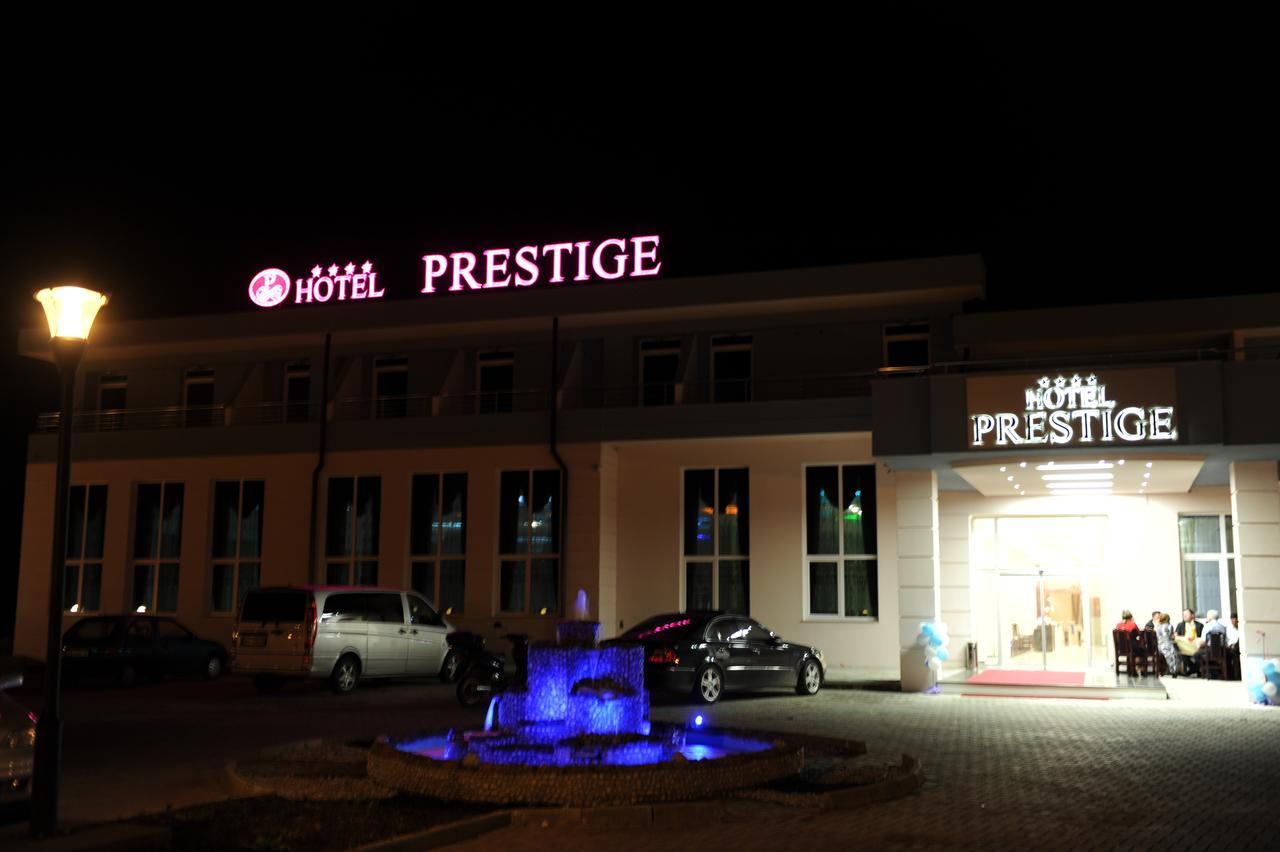 Hotel Prestige Струга Екстериор снимка